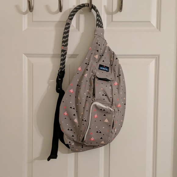 grey kavu rope sling bag